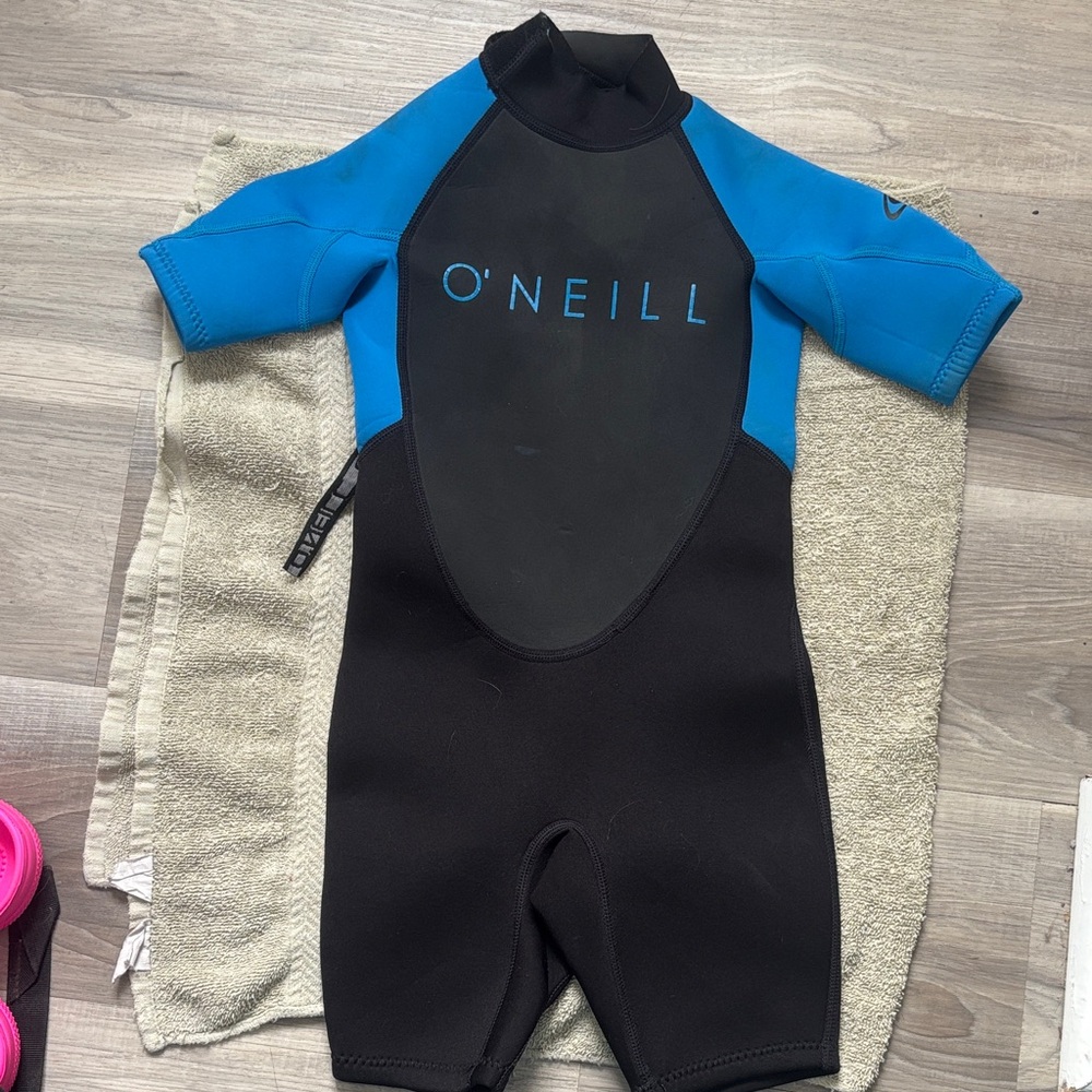 O'Neill reactor 2 Black and Blue Shorty Wetsuit
